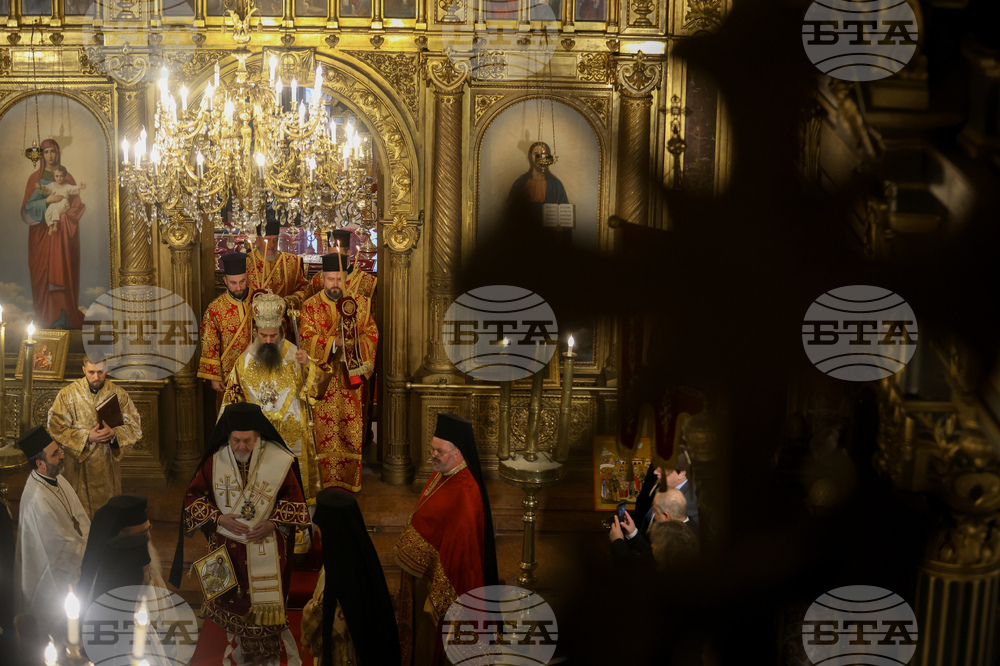 Турция - Истанбул - патриарх Даниил - храм „Св. Стефан“ - литургия