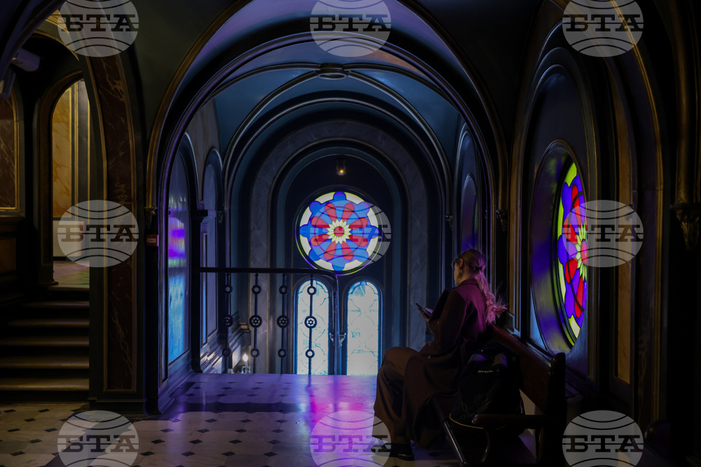 Турция - Истанбул - патриарх Даниил - храм „Св. Стефан“ - литургия