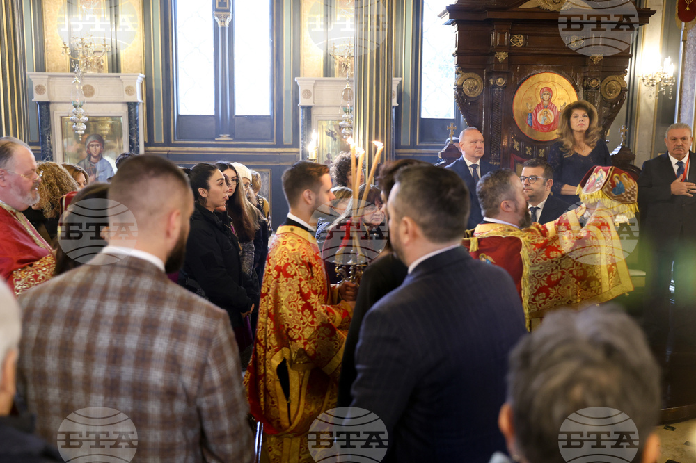 Турция - Истанбул - патриарх Даниил - храм „Св. Стефан“ - литургия