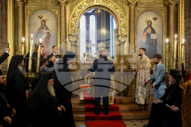 Турция - Истанбул - патриарх Даниил - храм „Св. Стефан“ - литургия