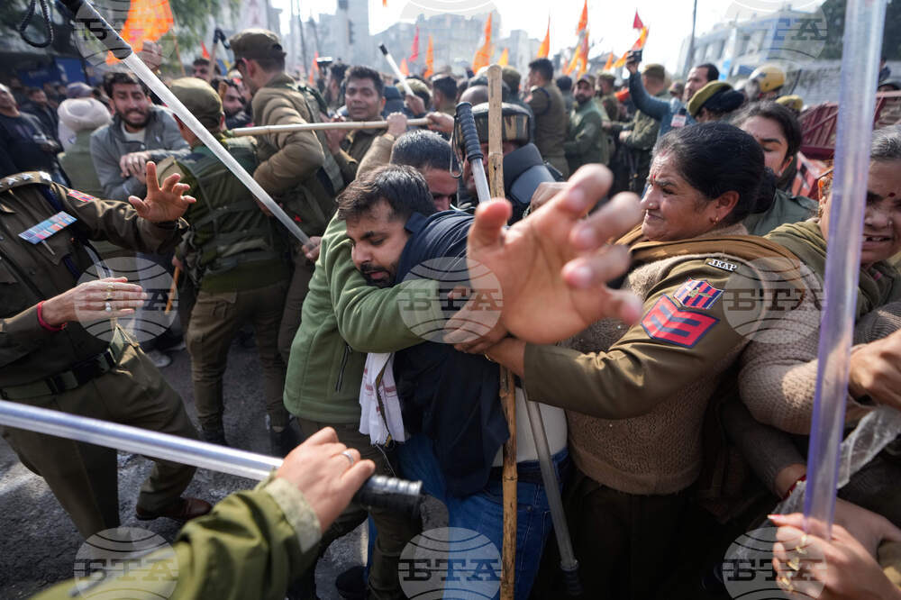 APTOPIX India Protest