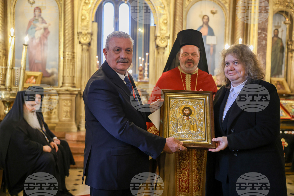 Турция - Истанбул - патриарх Даниил - храм „Св. Стефан“ - литургия