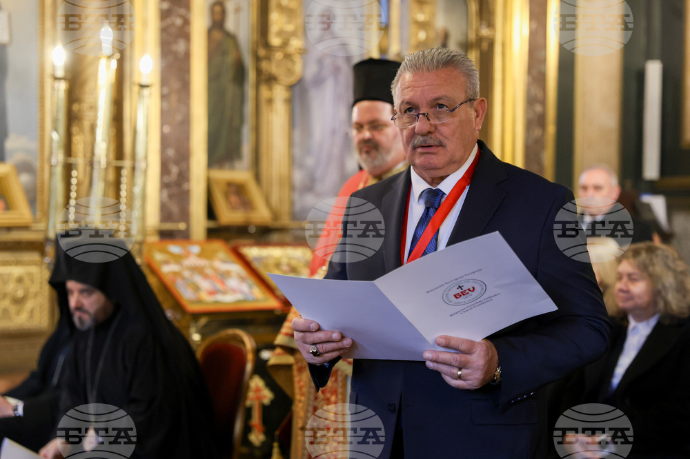 Турция - Истанбул - патриарх Даниил - храм „Св. Стефан“ - литургия