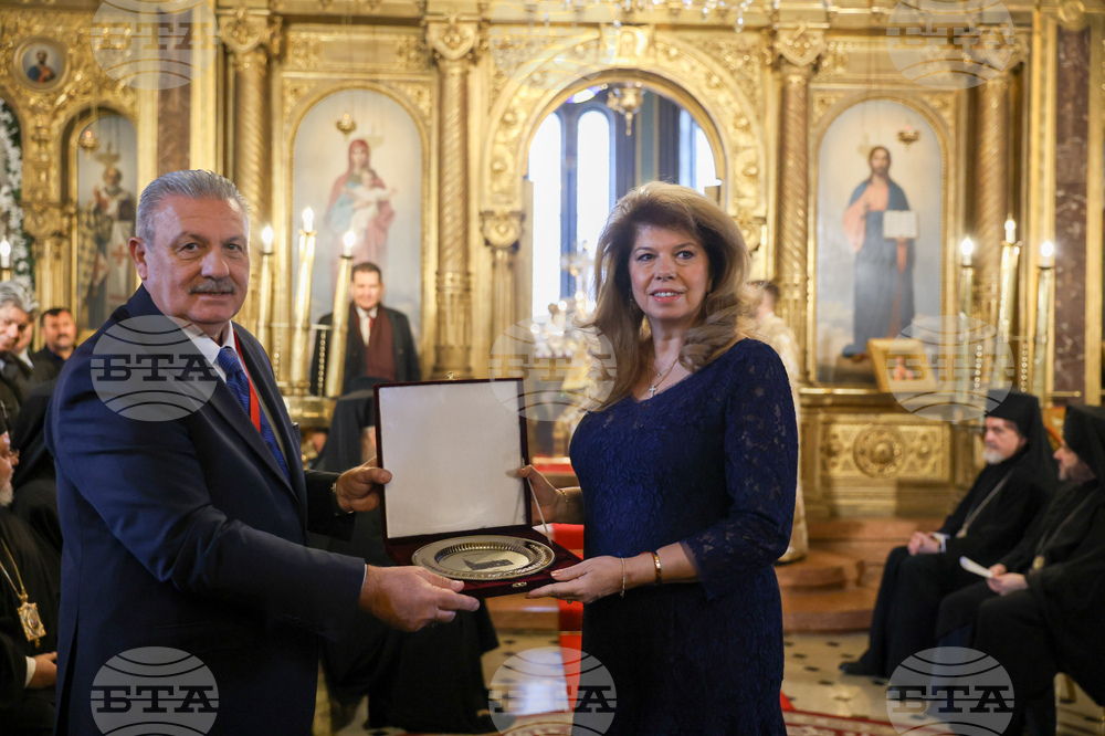 Турция - Истанбул - патриарх Даниил - храм „Св. Стефан“ - литургия