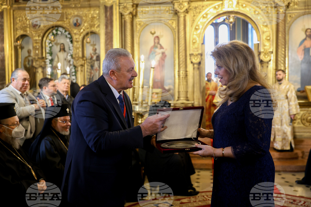 Турция - Истанбул - патриарх Даниил - храм „Св. Стефан“ - литургия