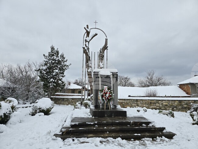 С възпоменателни събития в местността Пази мост край Ловеч и в Къкринското ханче бяха отбелязани 153 години от залавянето на Васил Левски