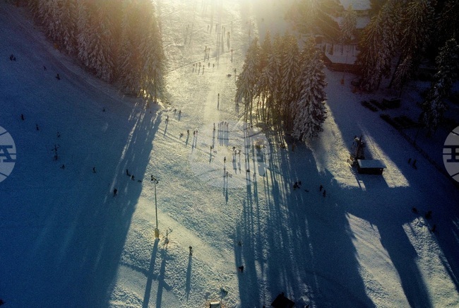 Добри са условията за туризъм в планините, но температурите са ниски, съобщиха от ПСС на БЧК