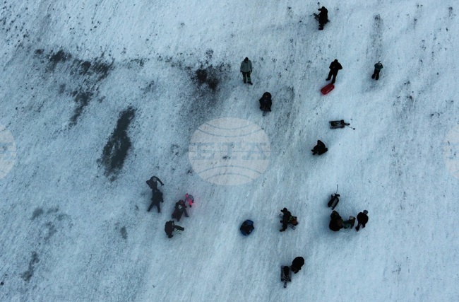 В зимните планински курорти има добри условия за туризъм, посочиха от Планинската спасителна служба на БЧК
