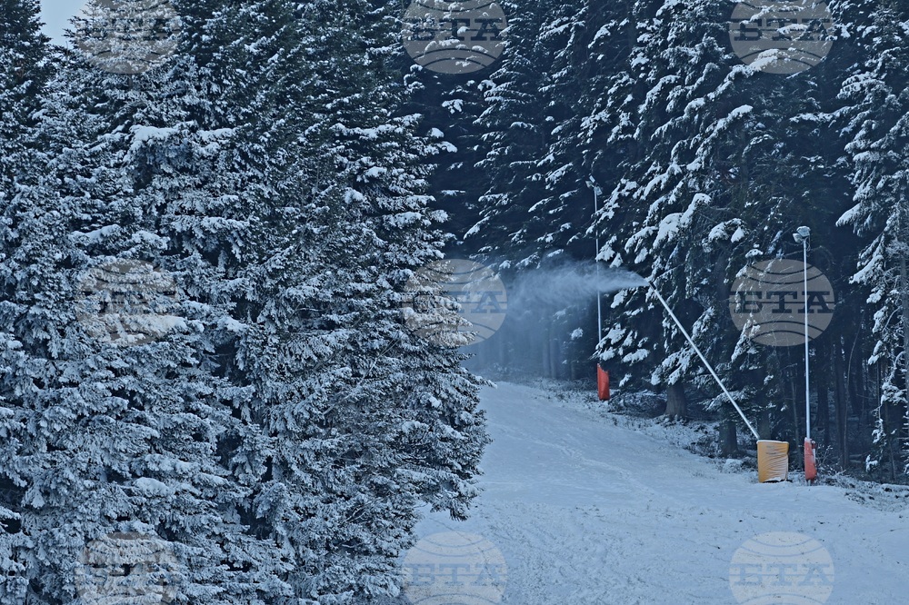 Ясно е времето в планините, в по-високите части е ветровито, съобщиха от Планинската спасителна служба на БЧК 
