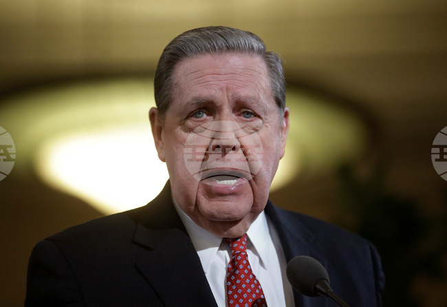 Obit Jeffrey Holland