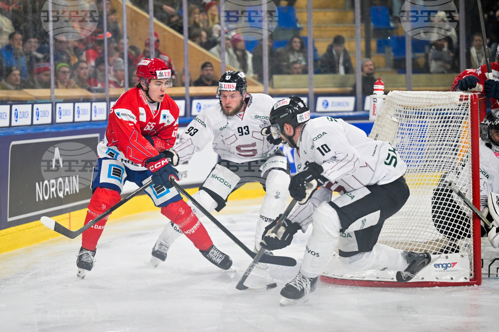 Switzerland Spengler Cup Hockey