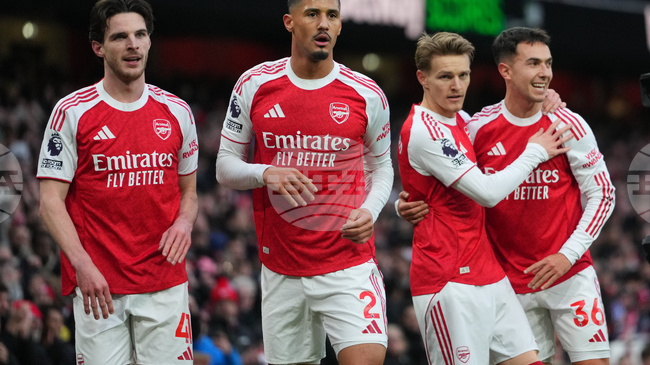 Арсенал се завърна на върха във Висшата лига след победа срещу Брайтън