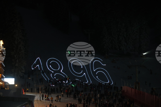 Нощното ски каране в Боровец започва от утре, в събота курортът ще отбележи Световния ден на снега 