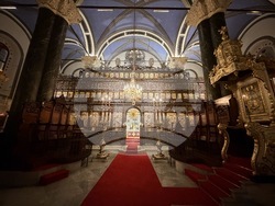 Турция - Истанбул - църква “Свети Архангели”