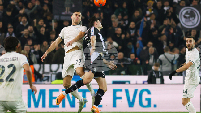 Удинезе измъкна точка от Лацио с гол в добавеното време