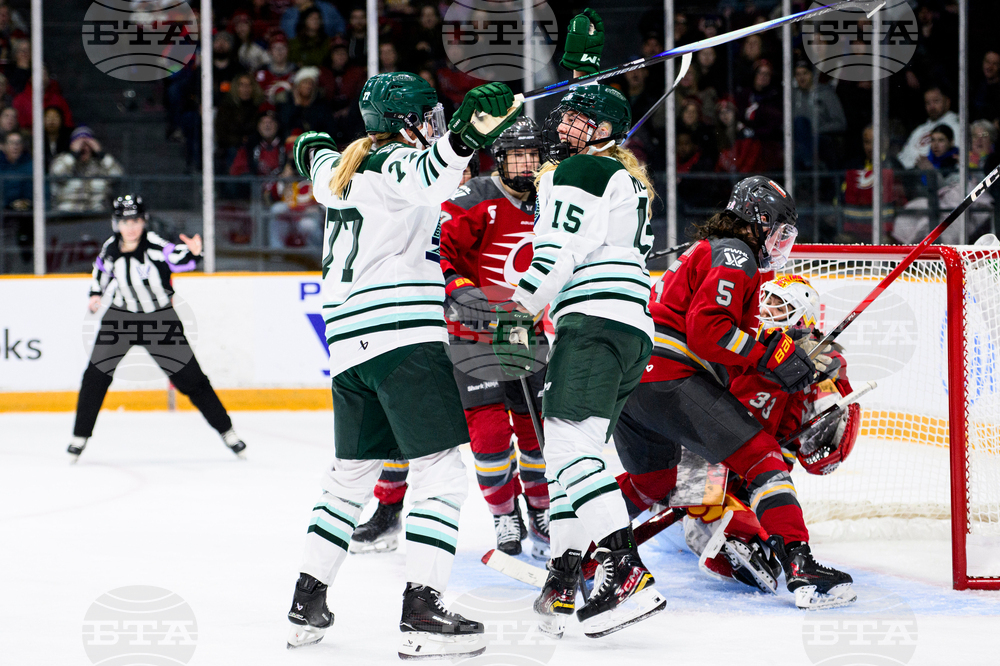 PWHL Fleet Charge Hockey