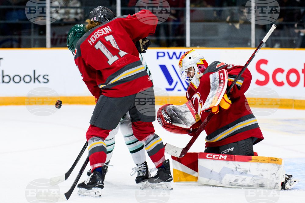 PWHL Fleet Charge Hockey