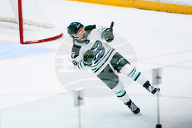 PWHL Fleet Charge Hockey