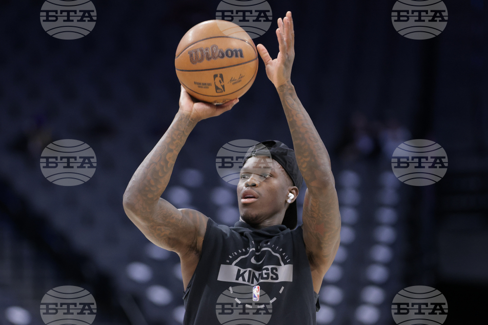 Mavericks Kings Basketball