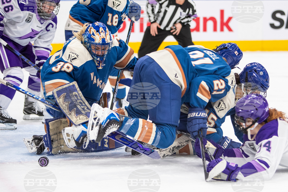 PWHL Frost Goldeneyes Hockey