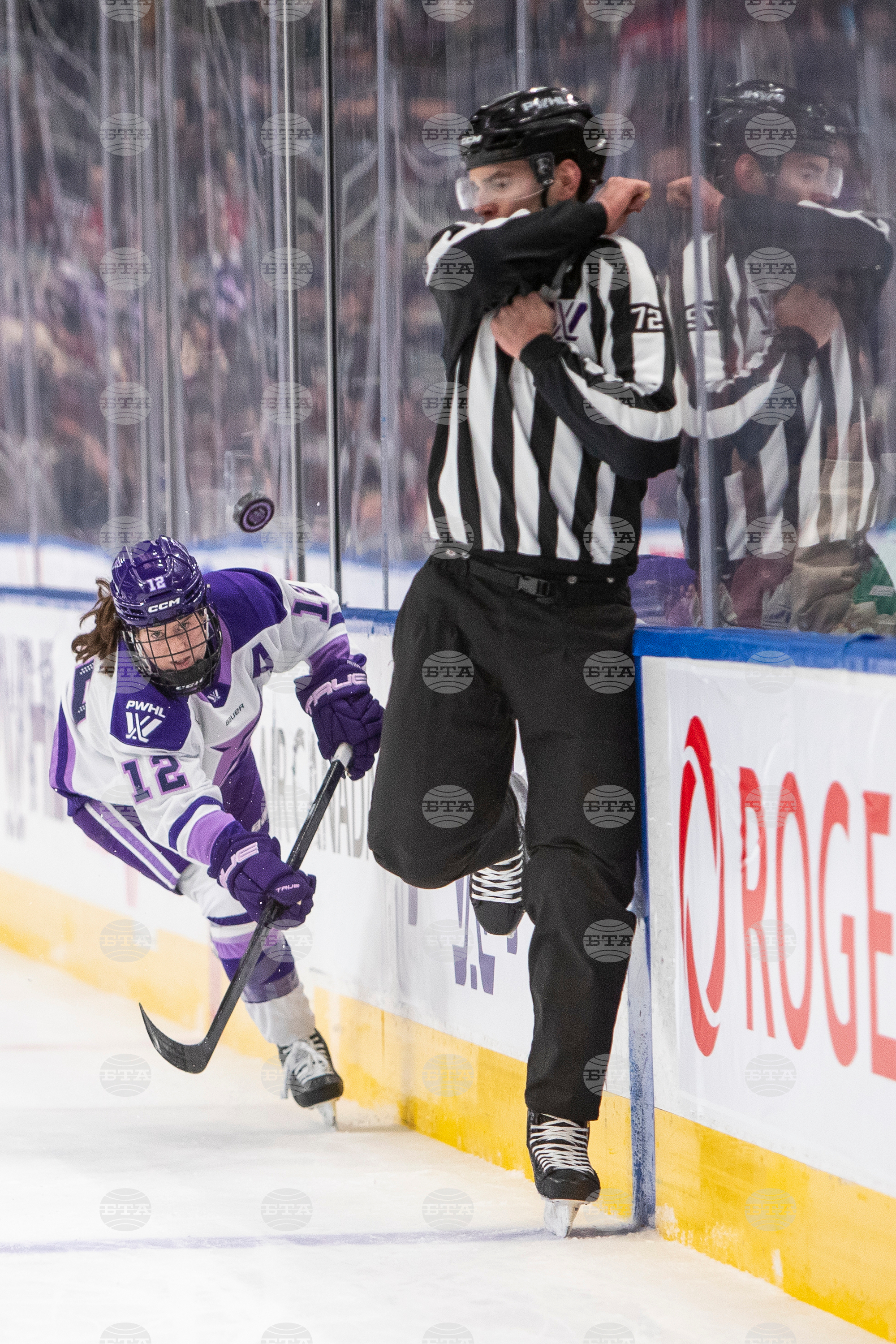 PWHL Frost Goldeneyes Hockey