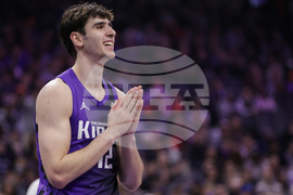 Mavericks Kings Basketball