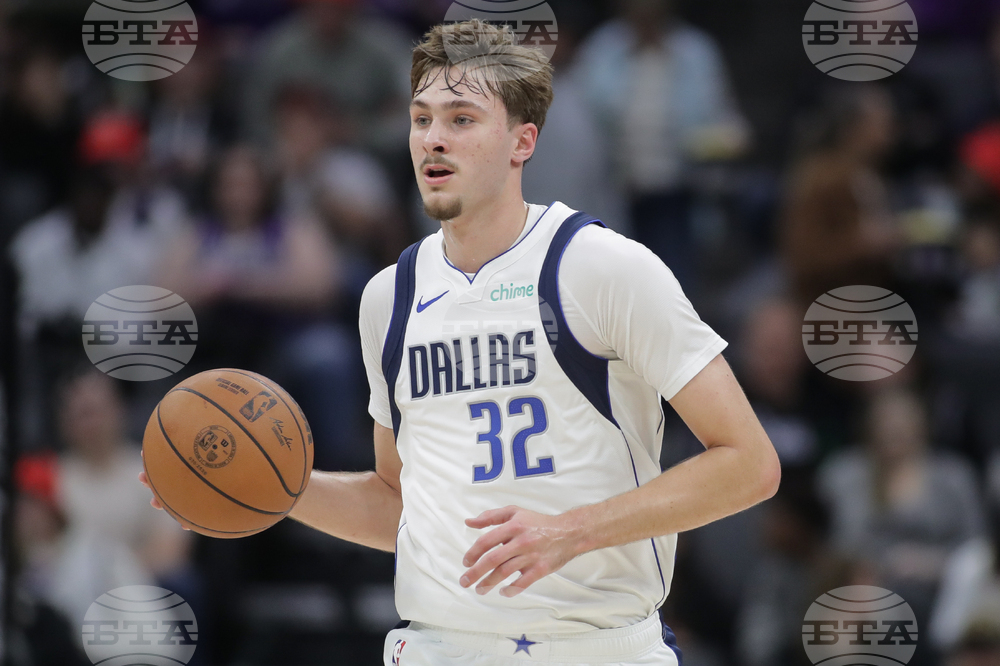 Mavericks Kings Basketball