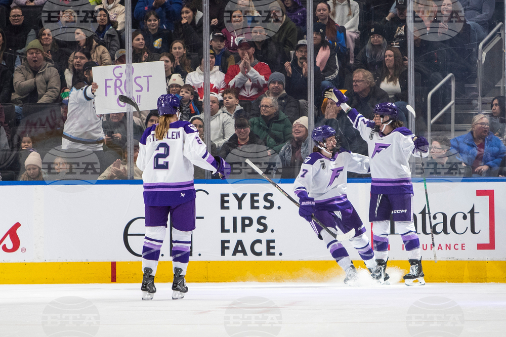 PWHL Frost Goldeneyes Hockey