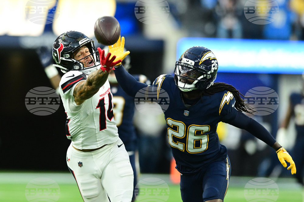 Texans Chargers Football