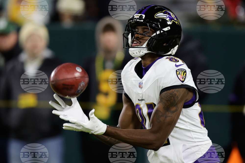 Ravens Packers Football