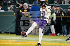 Ravens Packers Football