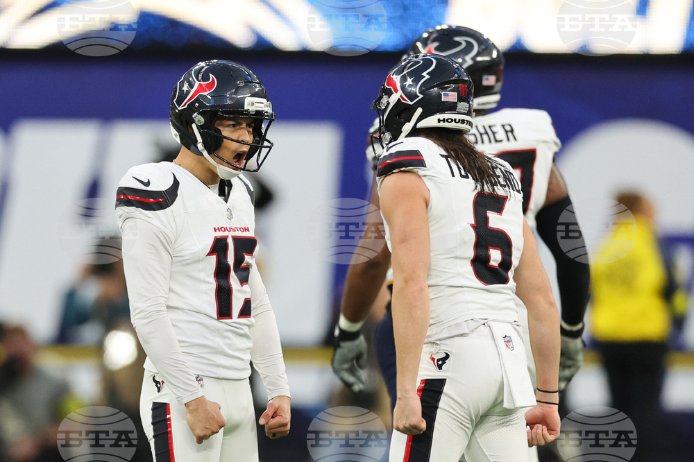 Texans Chargers Football