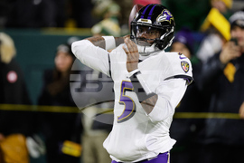 Ravens Packers Football