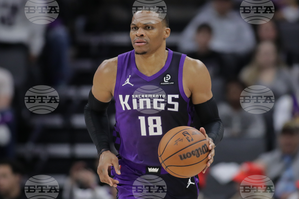Mavericks Kings Basketball