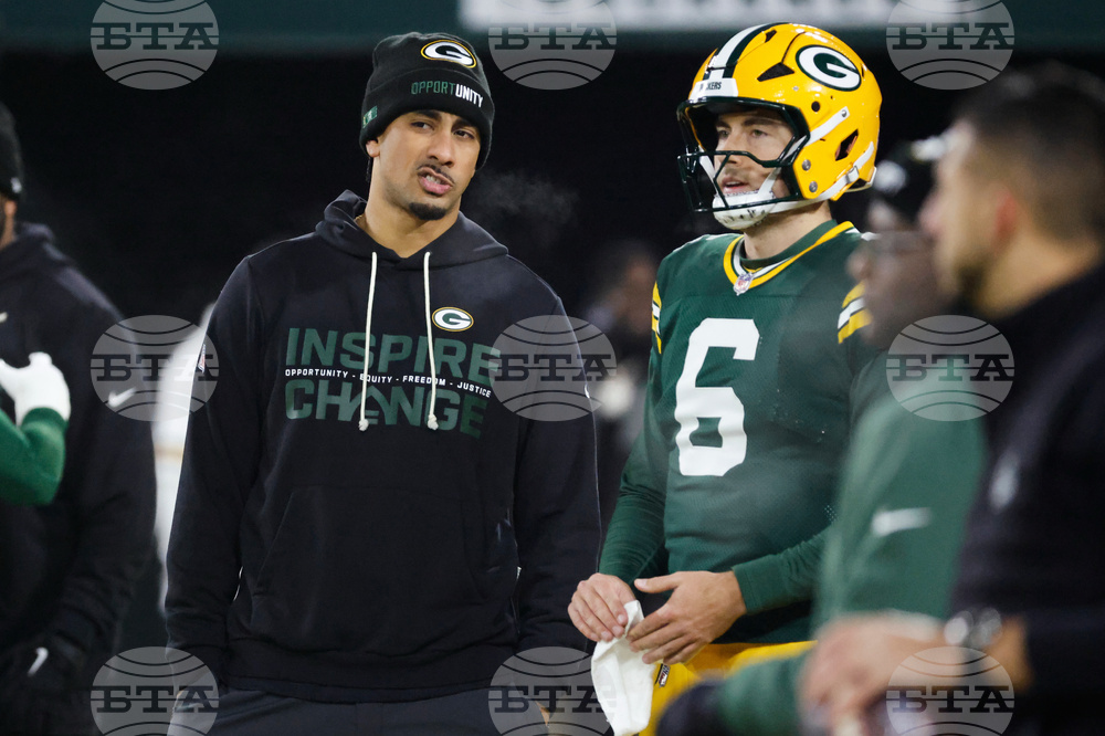 Ravens Packers Football