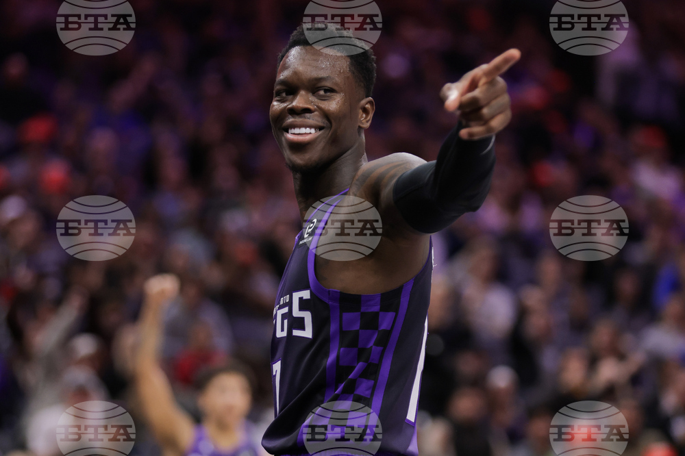 Mavericks Kings Basketball