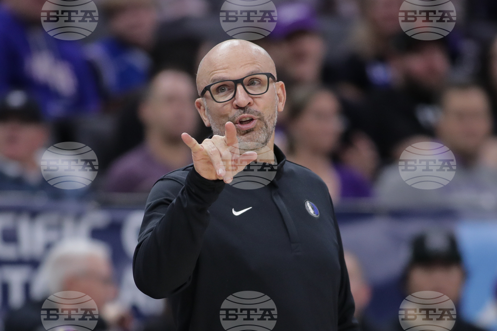 Mavericks Kings Basketball