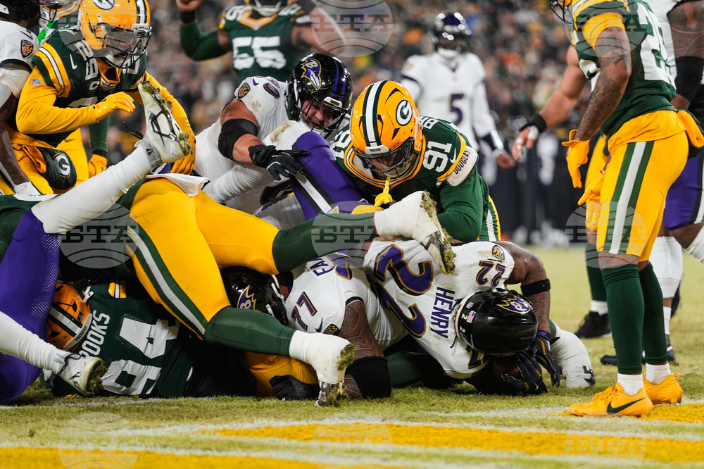 Ravens Packers Football