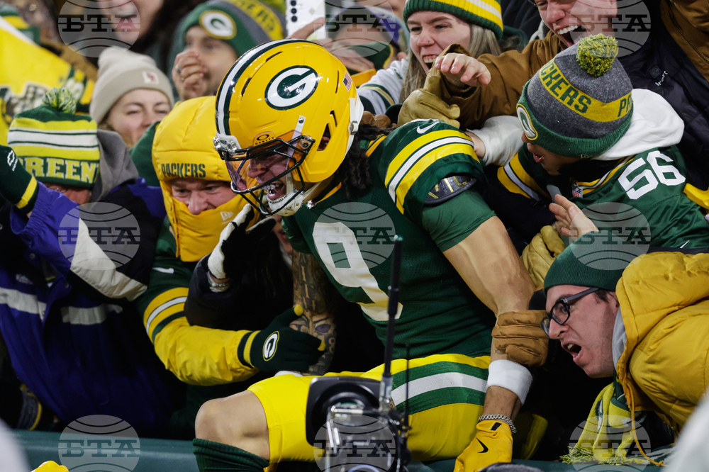 Ravens Packers Football