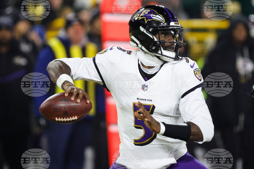 Ravens Packers Football