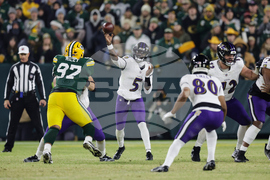 Ravens Packers Football