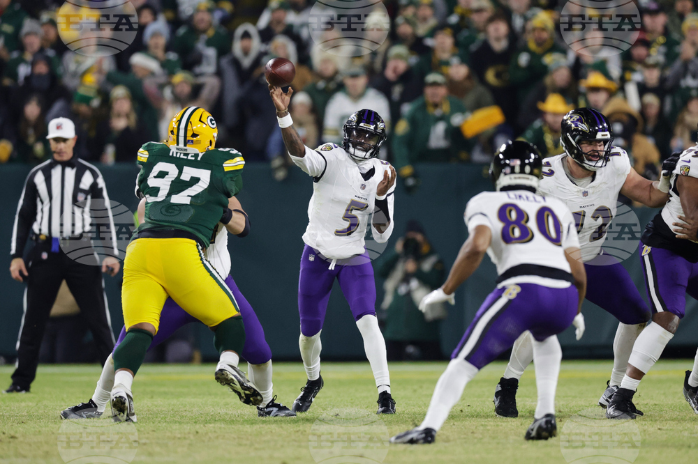 Ravens Packers Football