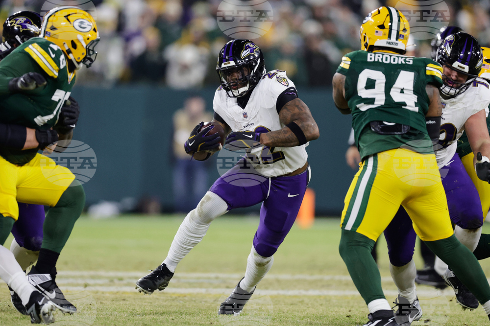 Ravens Packers Football