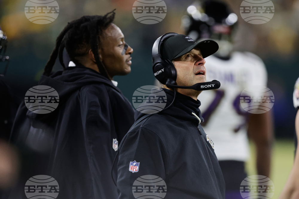 Ravens Packers Football