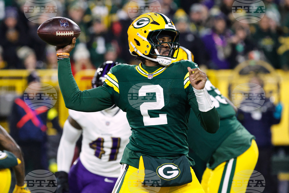 Ravens Packers Football