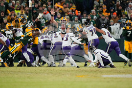 Ravens Packers Football