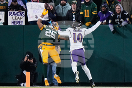 Ravens Packers Football