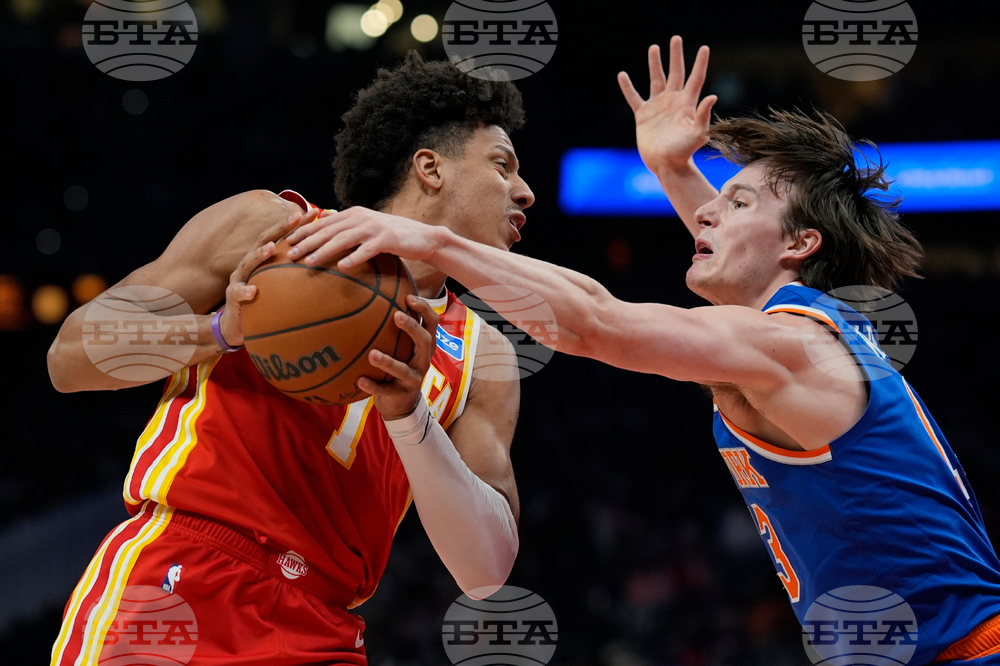 Knicks Hawks Basketball