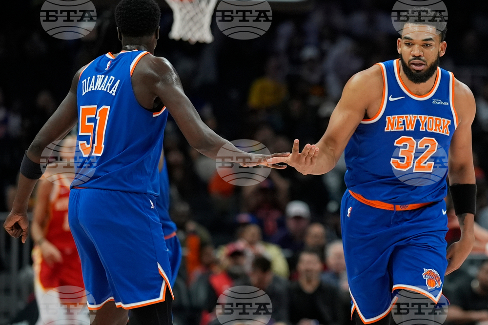 Knicks Hawks Basketball