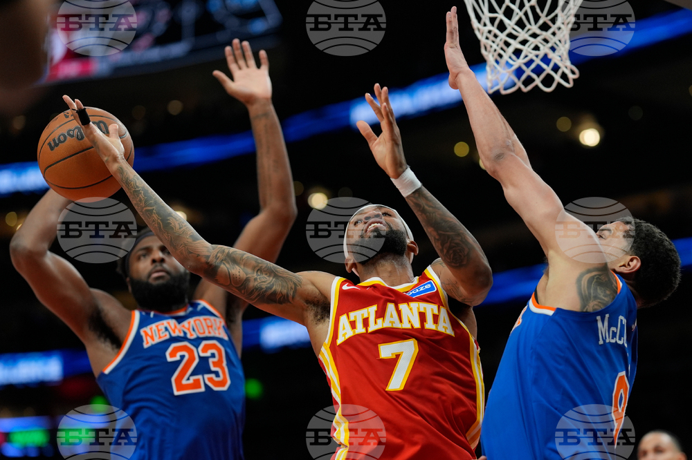 Knicks Hawks Basketball